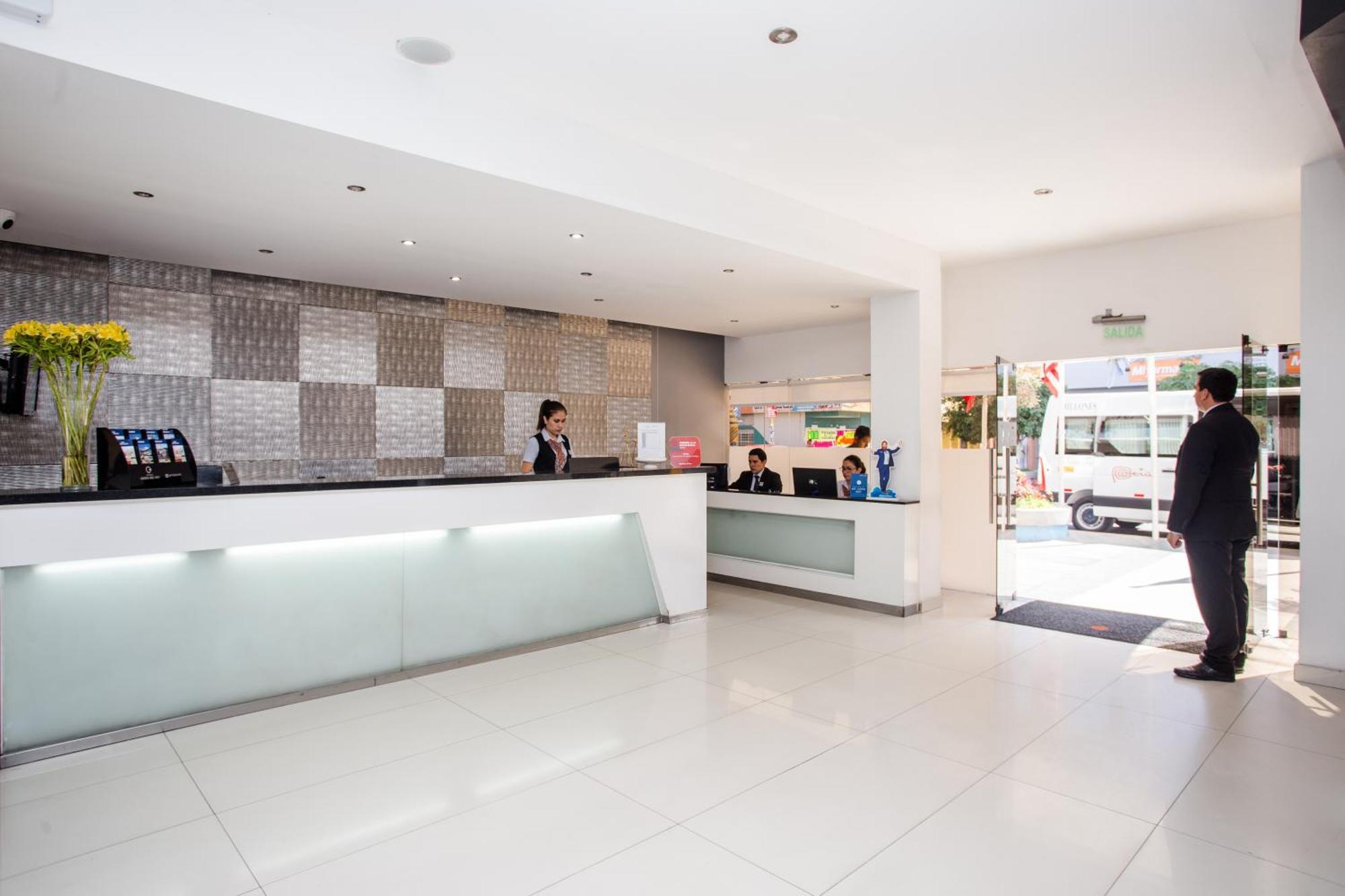 Wyndham Costa Del Sol Chiclayo Hotel Exterior foto